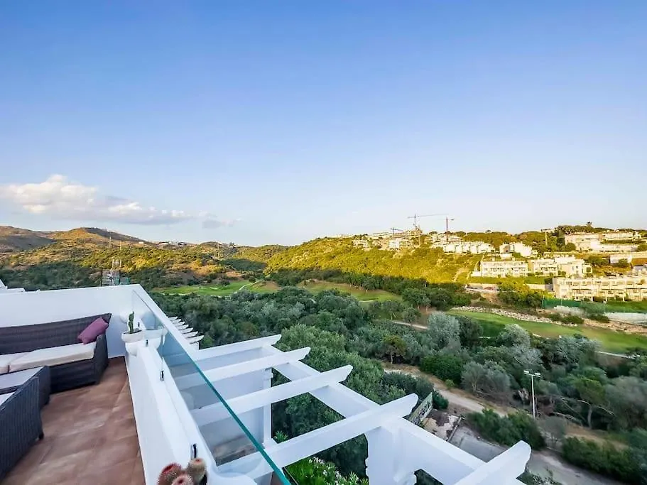 Apartmán 97-Townhouse With Roof Terrace & Views, Marbella
